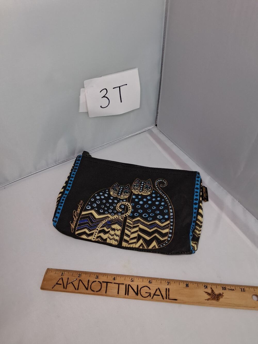3T Laurel Burch Cat Clutch Makeup Bag 8"